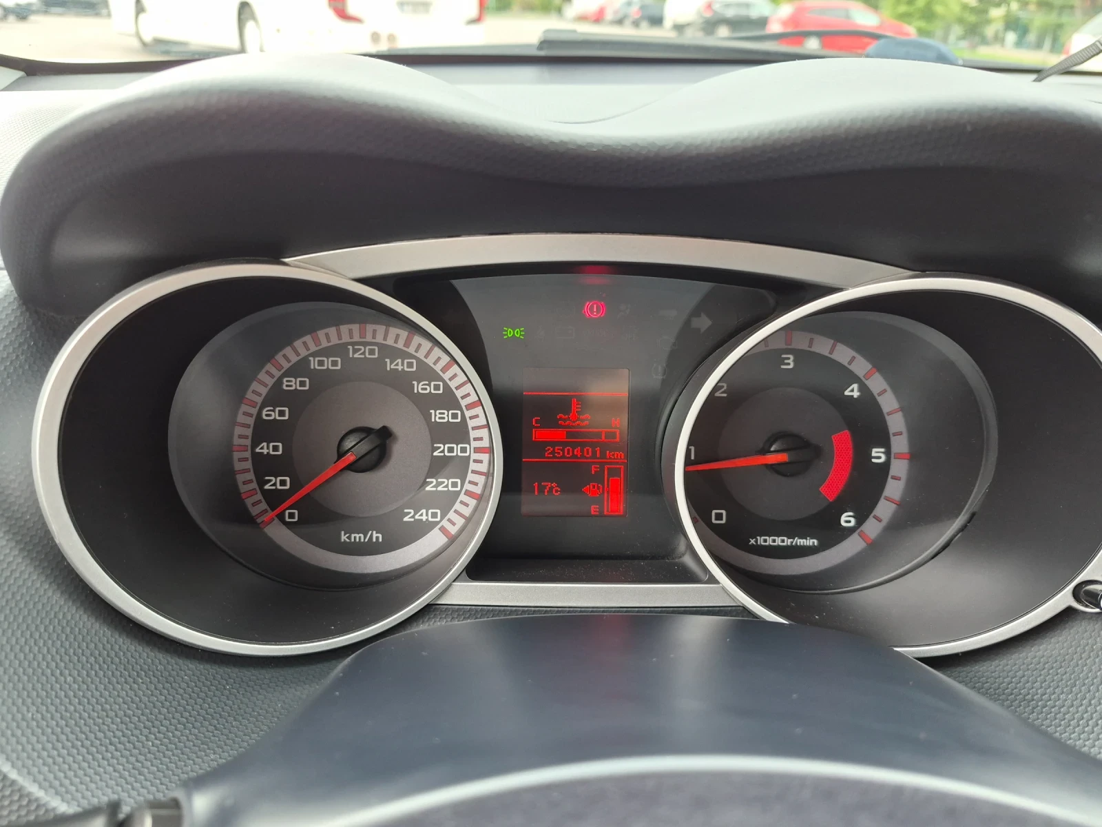 Mitsubishi Outlander, снимка 17 - Автомобили и джипове - 56448067