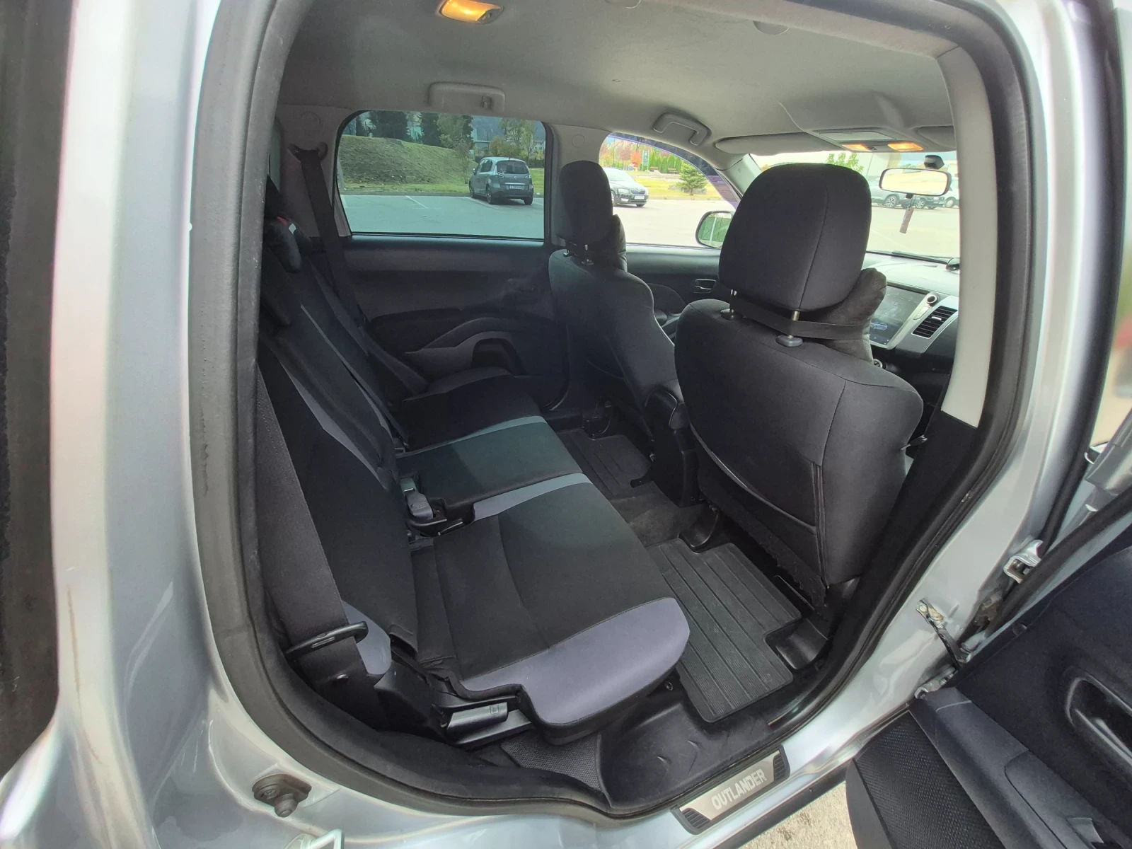 Mitsubishi Outlander, снимка 10 - Автомобили и джипове - 56448067