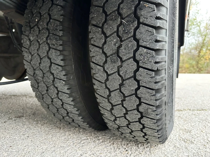 Iveco 35c15 3.0L* ЩОРА+ БОРД* КЛИМА* ДВ.ПАКЕТ РЕСОРИ* 3.5т N1, снимка 14 - Бусове и автобуси - 52044855