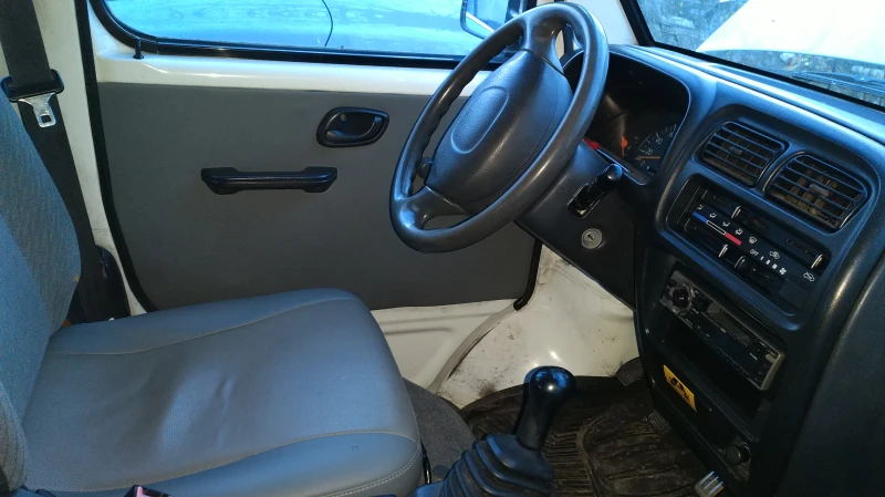 Suzuki Carry, снимка 8 - Бусове и автобуси - 53170105