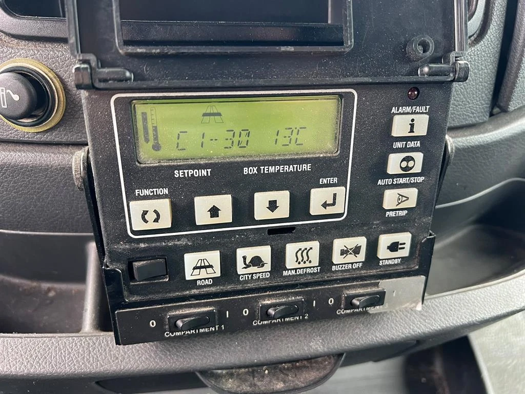 Mercedes-Benz Atego 1224 E6 Supra 850MT  Bi-Temp. Борд, снимка 9 - Камиони - 54972376