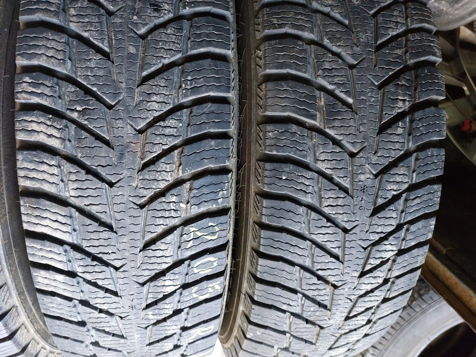  205/75R16 | Mobile.bg   3