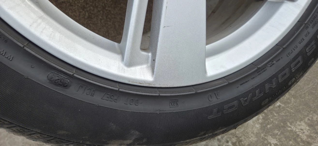 Гуми Летни 235/55R19, снимка 3 - Гуми и джанти - 54516389