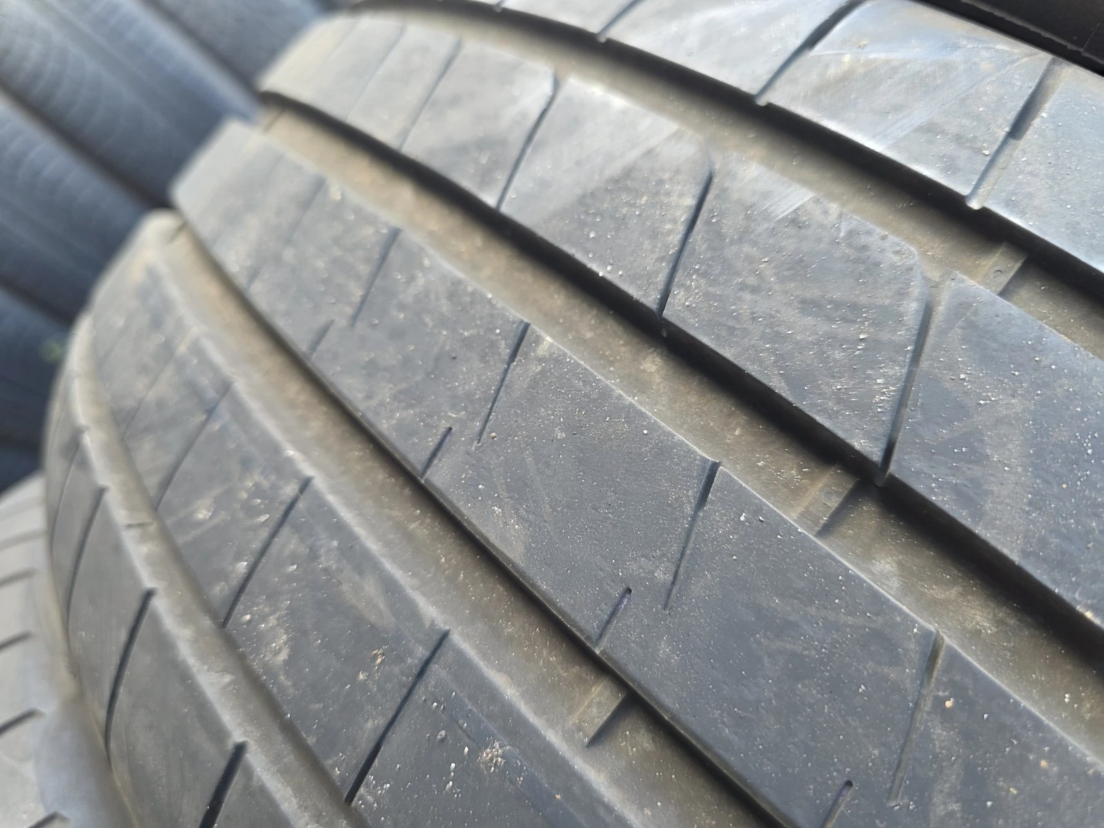 Гуми Летни 225/55R17, снимка 6 - Гуми и джанти - 56664510