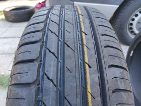 Гуми Летни 225/60R18, снимка 2 - Гуми и джанти - 46757996