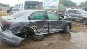 VW Jetta 2.0tdi, снимка 7