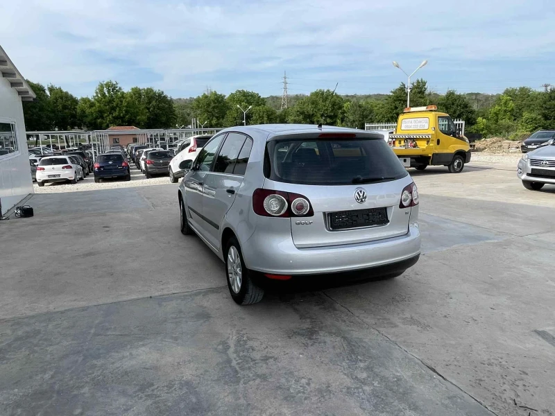 VW Golf Plus 1.6i 102k.c * 145000km* UNIKAT* , снимка 4 - Автомобили и джипове - 42005737