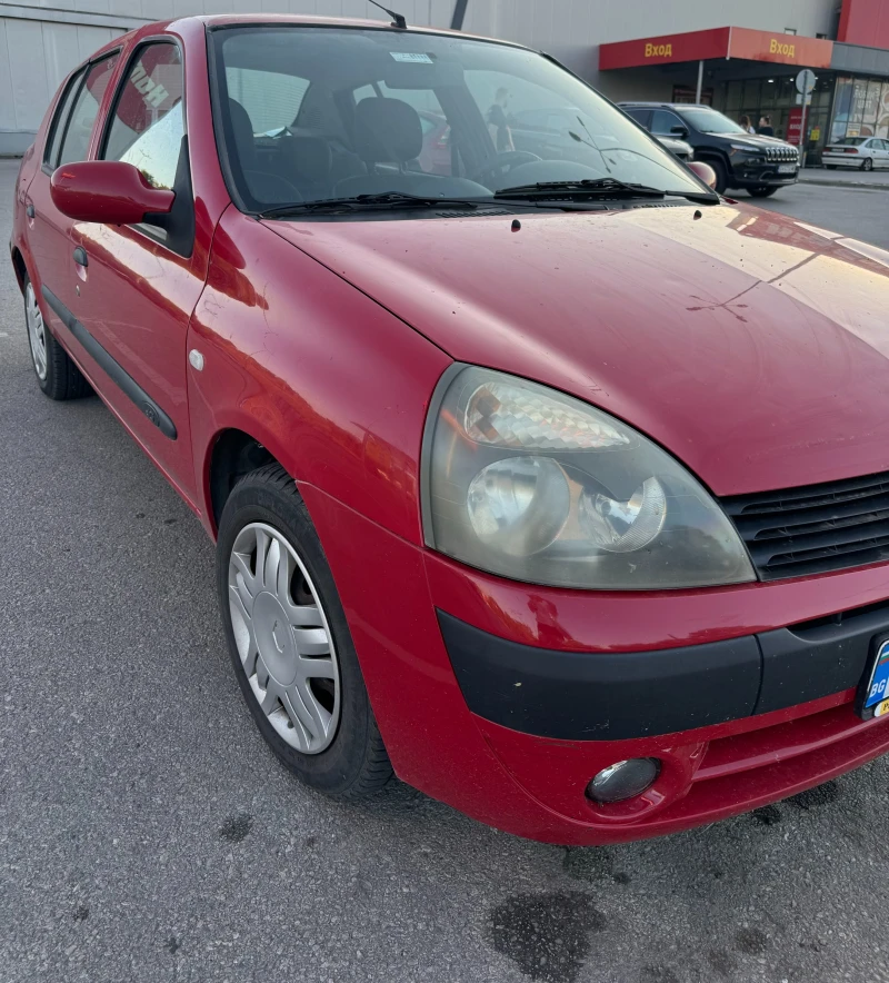 Renault Clio, снимка 10 - Автомобили и джипове - 47411062