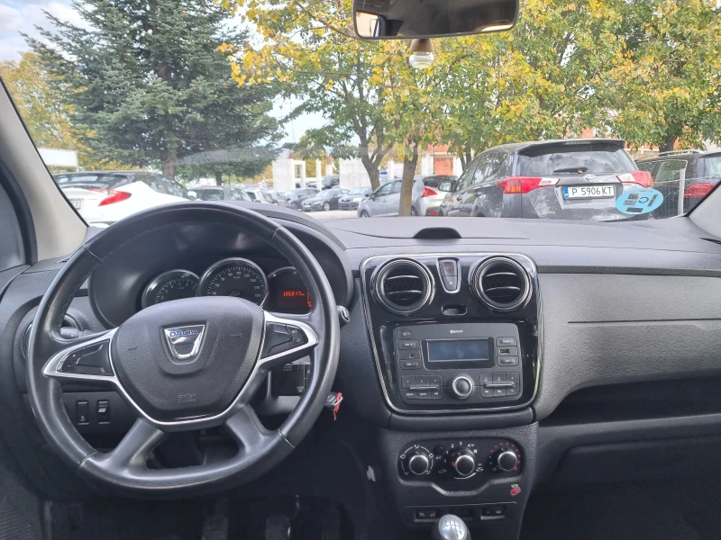 Dacia Lodgy 1.5dci, снимка 9 - Автомобили и джипове - 47826781