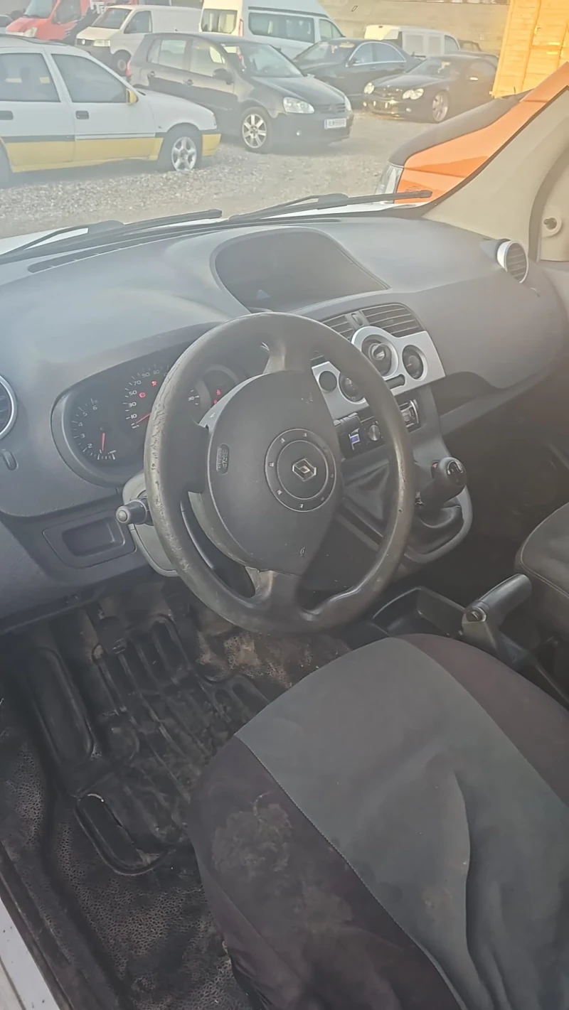 Renault Kangoo, снимка 5 - Автомобили и джипове - 47939022