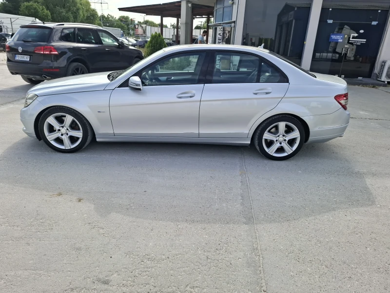 Mercedes-Benz C 350, снимка 3 - Автомобили и джипове - 52458341