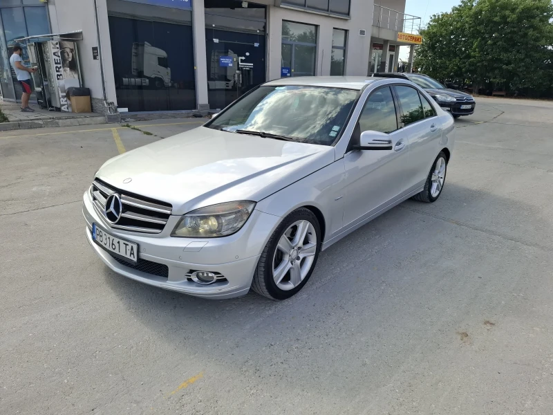 Mercedes-Benz C 350, снимка 2 - Автомобили и джипове - 52458341
