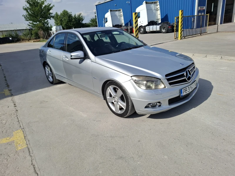 Mercedes-Benz C 350, снимка 7 - Автомобили и джипове - 52458341