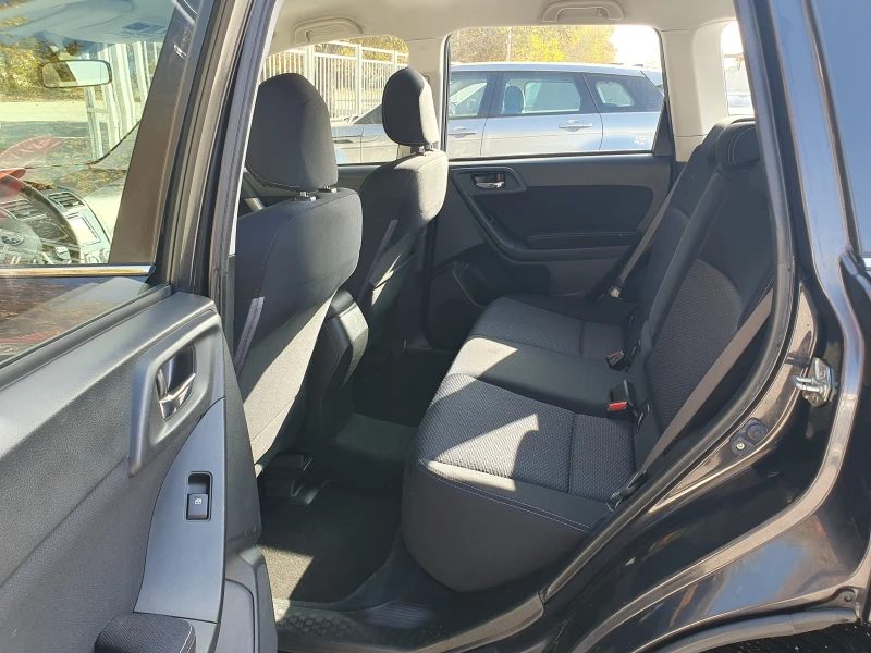 Subaru Forester 2.0/147ks, снимка 11 - Автомобили и джипове - 52277177