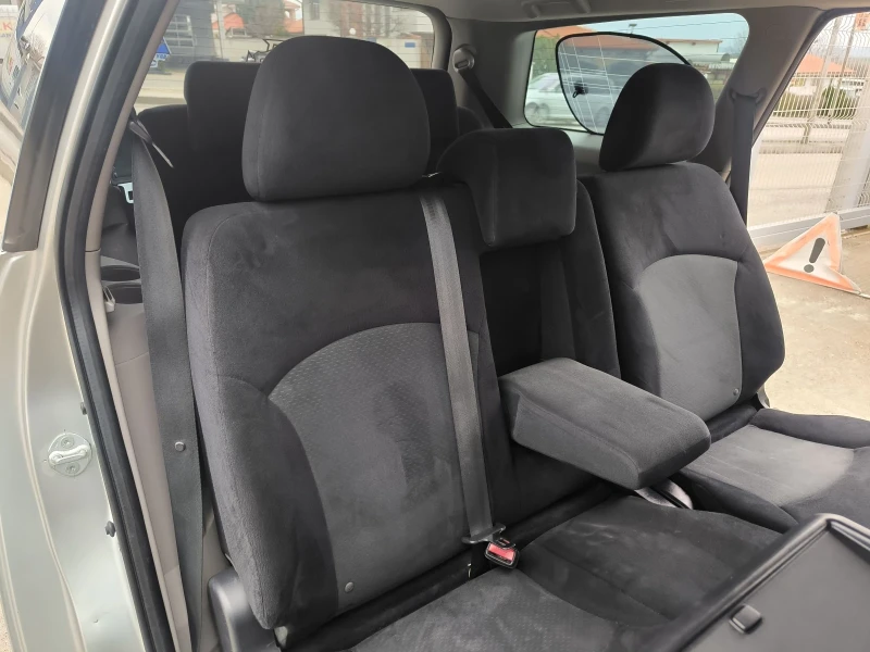 Mitsubishi Grandis 2.0DID 140kc 172000km., снимка 10 - Автомобили и джипове - 53056726