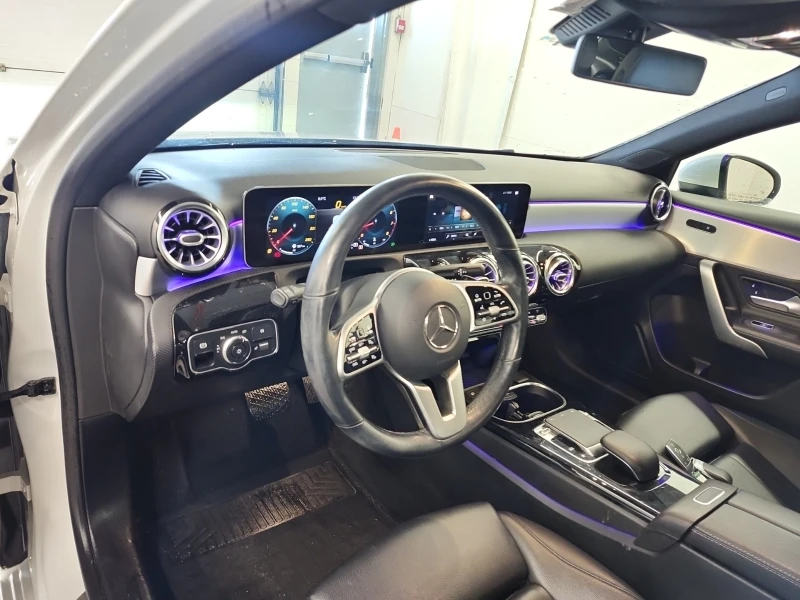 Mercedes-Benz CLA 220 CARFAX| PANORAMA| 2 KEYS| БЕЗ ИНЦИДЕНТИ , снимка 11 - Автомобили и джипове - 53427805