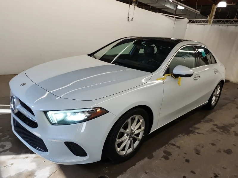 Mercedes-Benz CLA 220 CARFAX| PANORAMA| 2 KEYS| БЕЗ ИНЦИДЕНТИ 