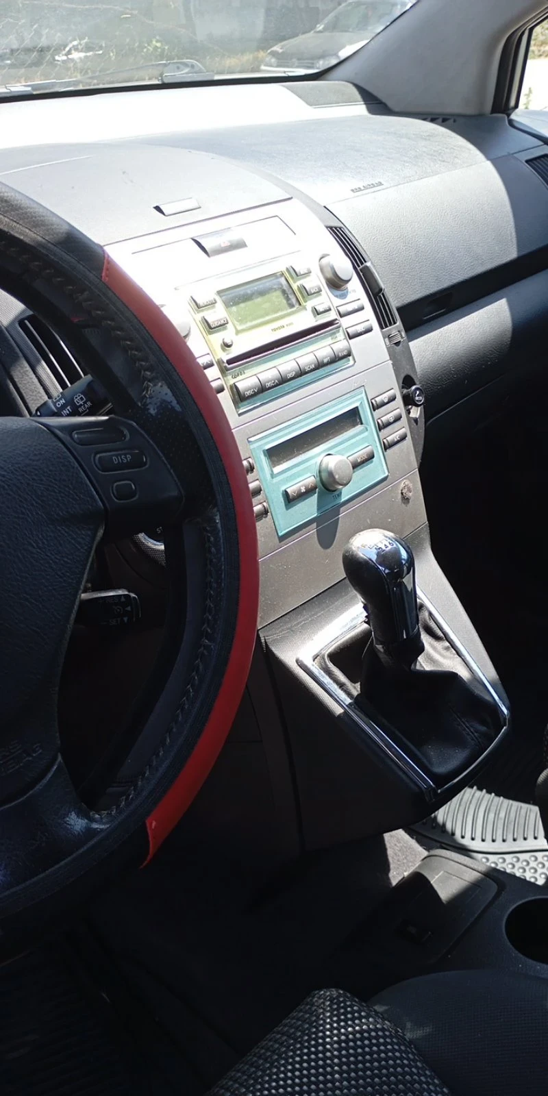 Toyota Corolla verso 2.2 D-CAT - изображение 10