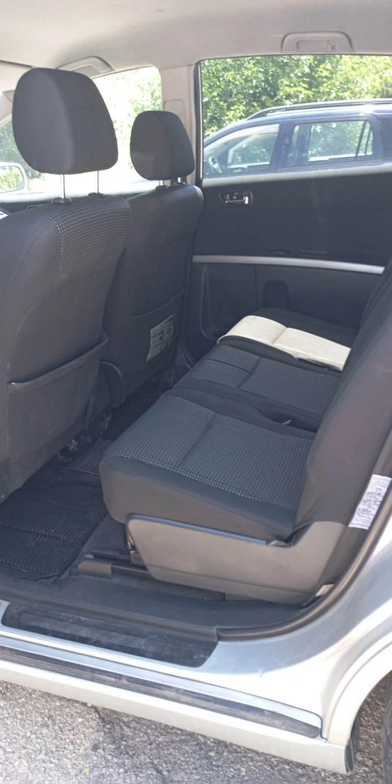 Toyota Corolla verso 2.2 D-CAT - изображение 9