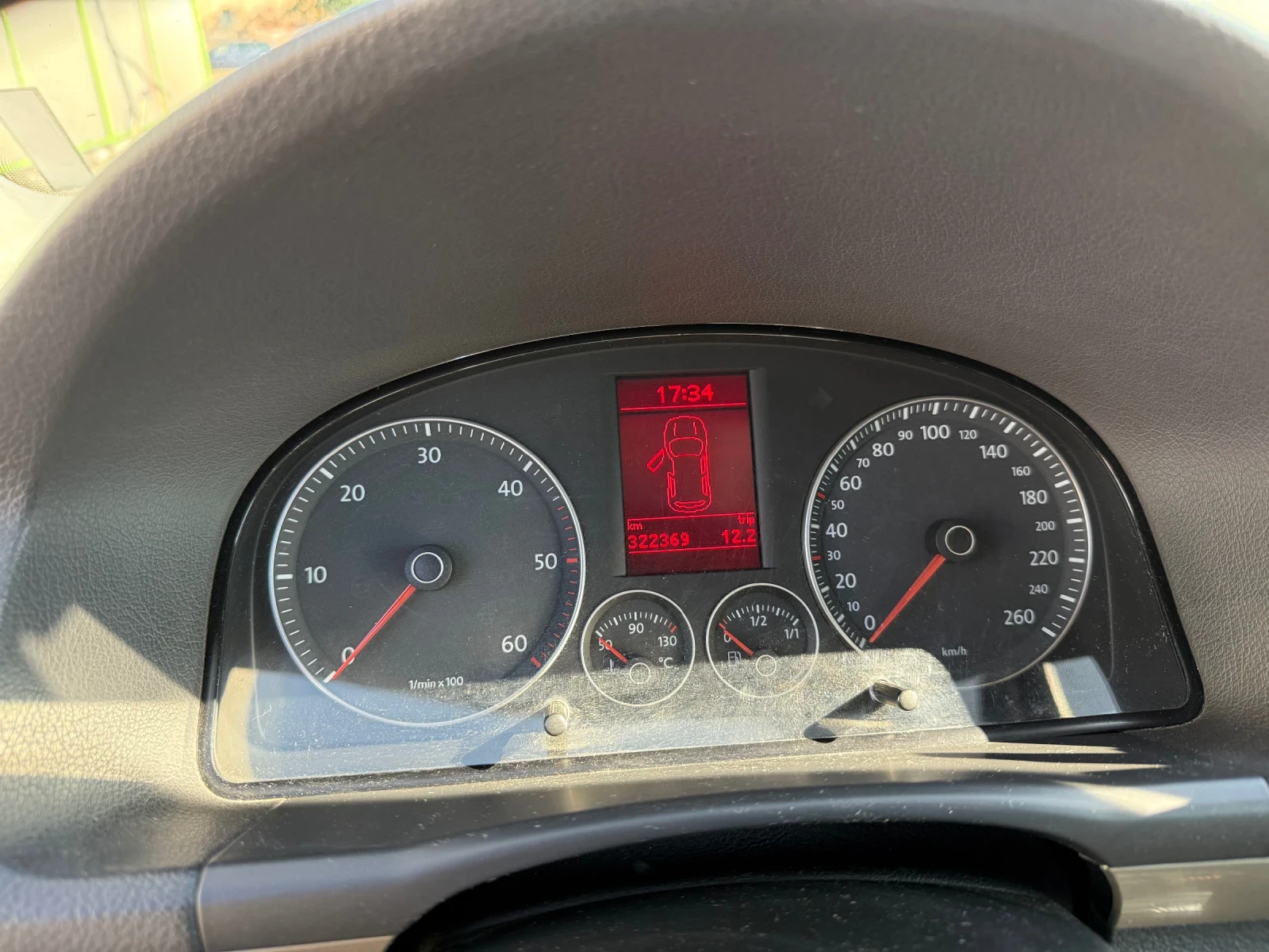 VW Touran  - изображение 7