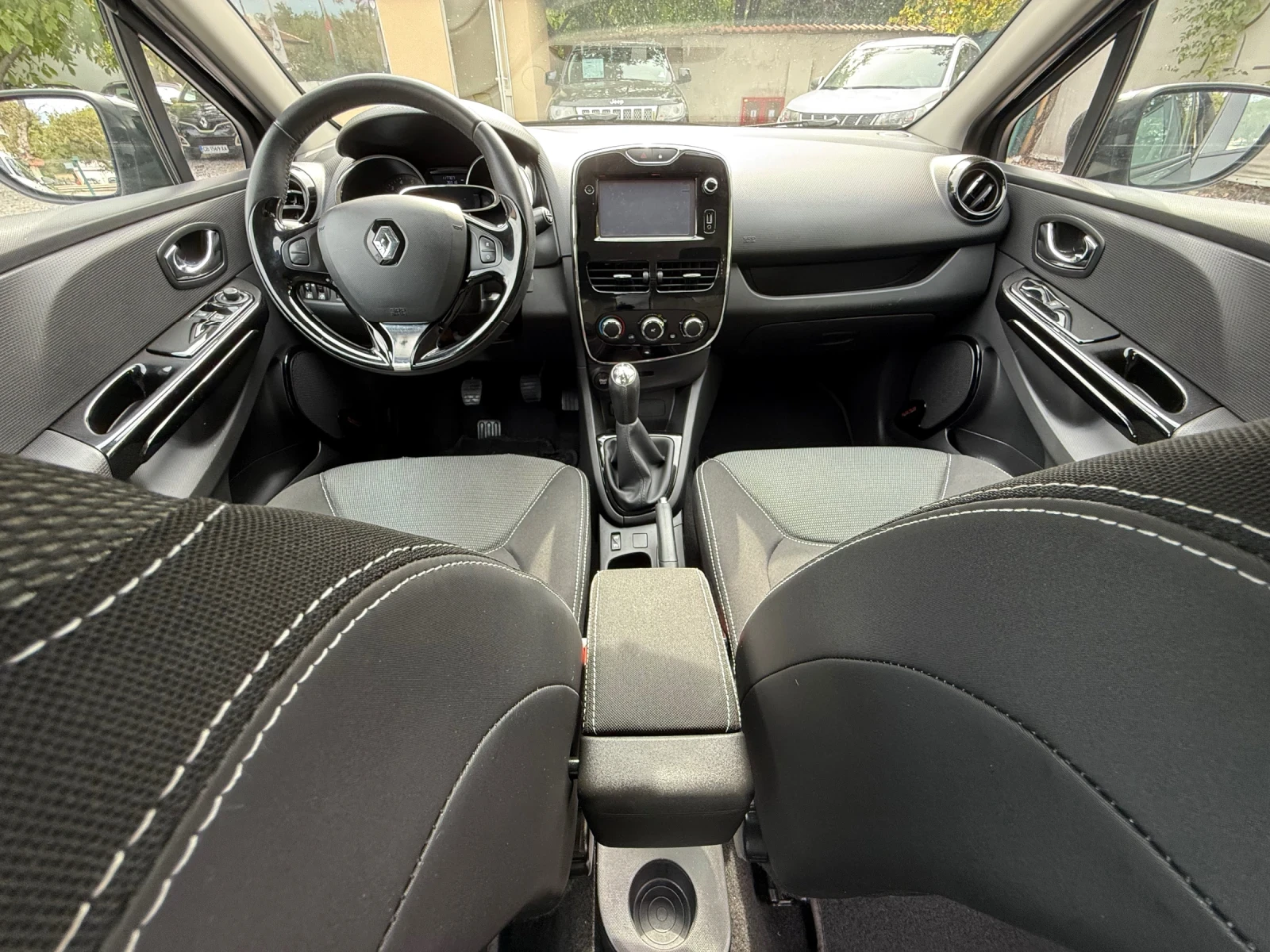 Renault Clio 1.5DCi Exxpression - 117000км! | Mobile.bg — изображение 11
