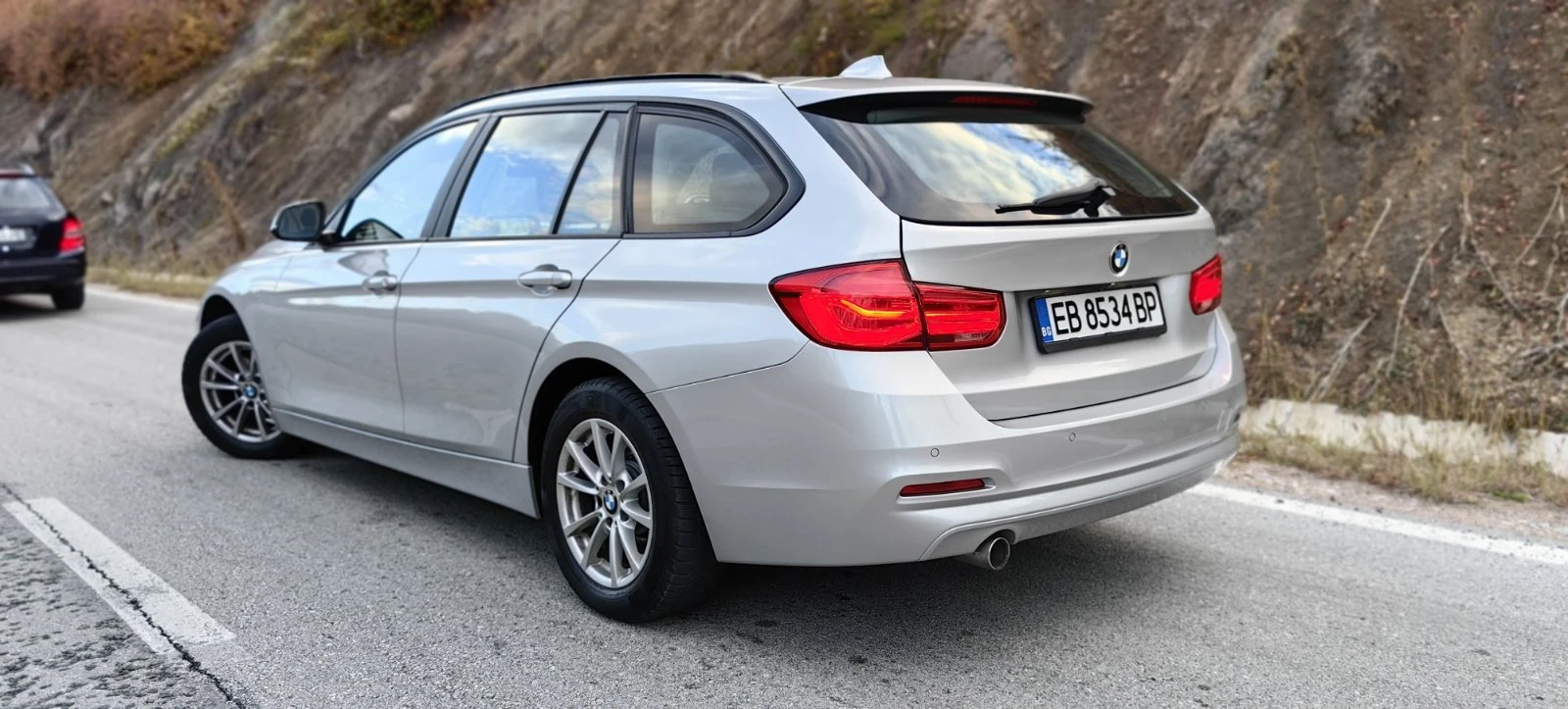 BMW 320 2000 - изображение 6