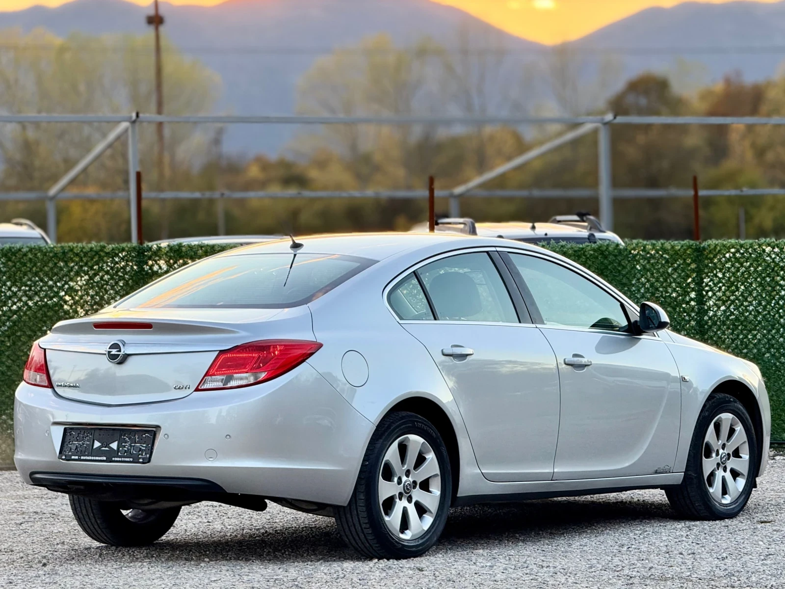 Opel Insignia 2.0TDCi SPORT | Mobile.bg   5