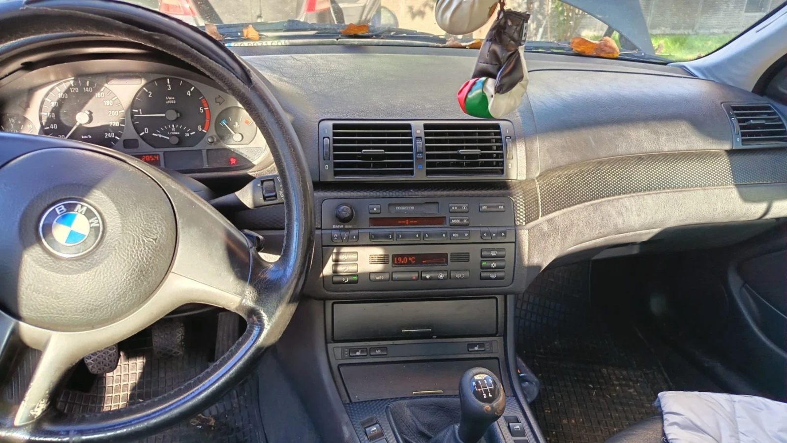 BMW 320 320d | Mobile.bg   9