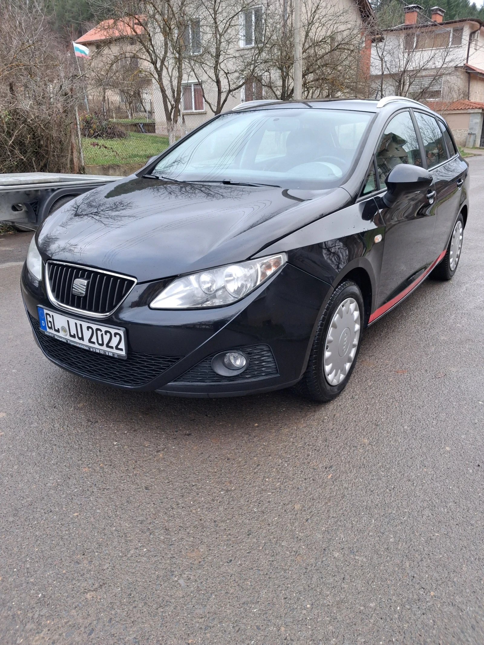 Seat Ibiza 1.4 бензин/газ - изображение 2