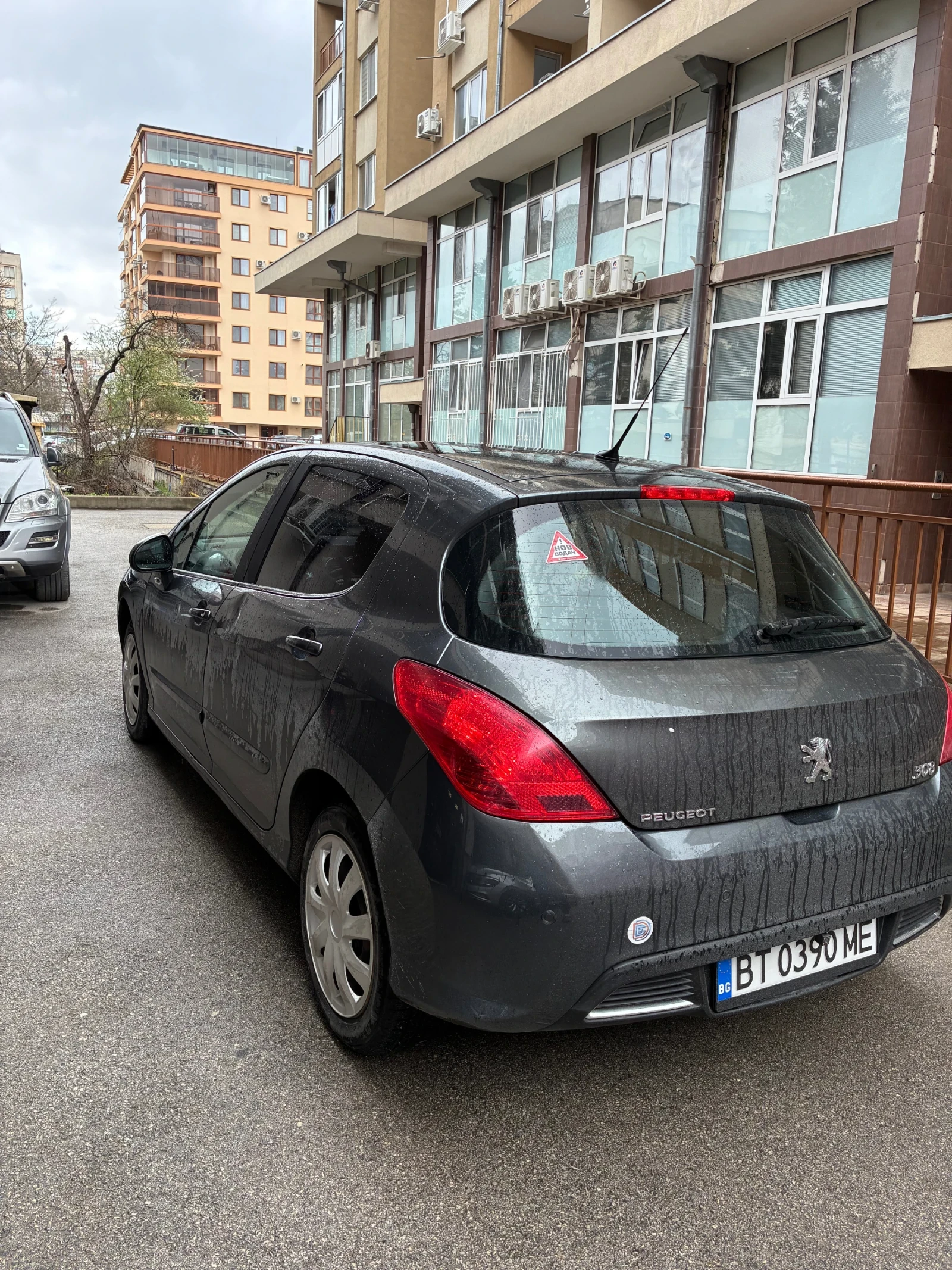 Peugeot 308 1.6HDI 109, снимка 3 - Автомобили и джипове - 54324559