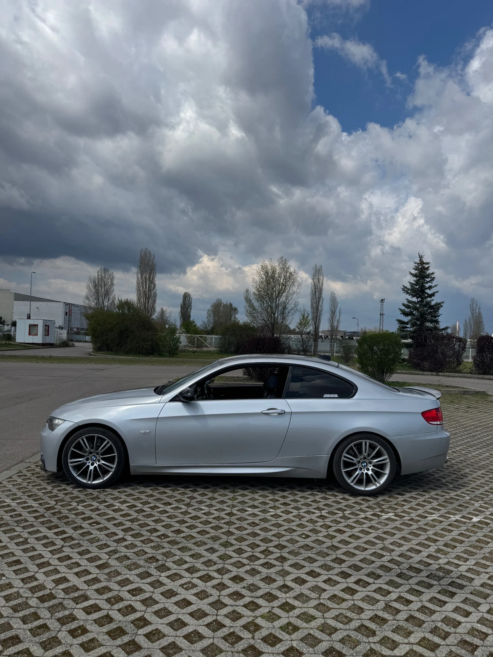 BMW 330, снимка 6 - Автомобили и джипове - 54236095