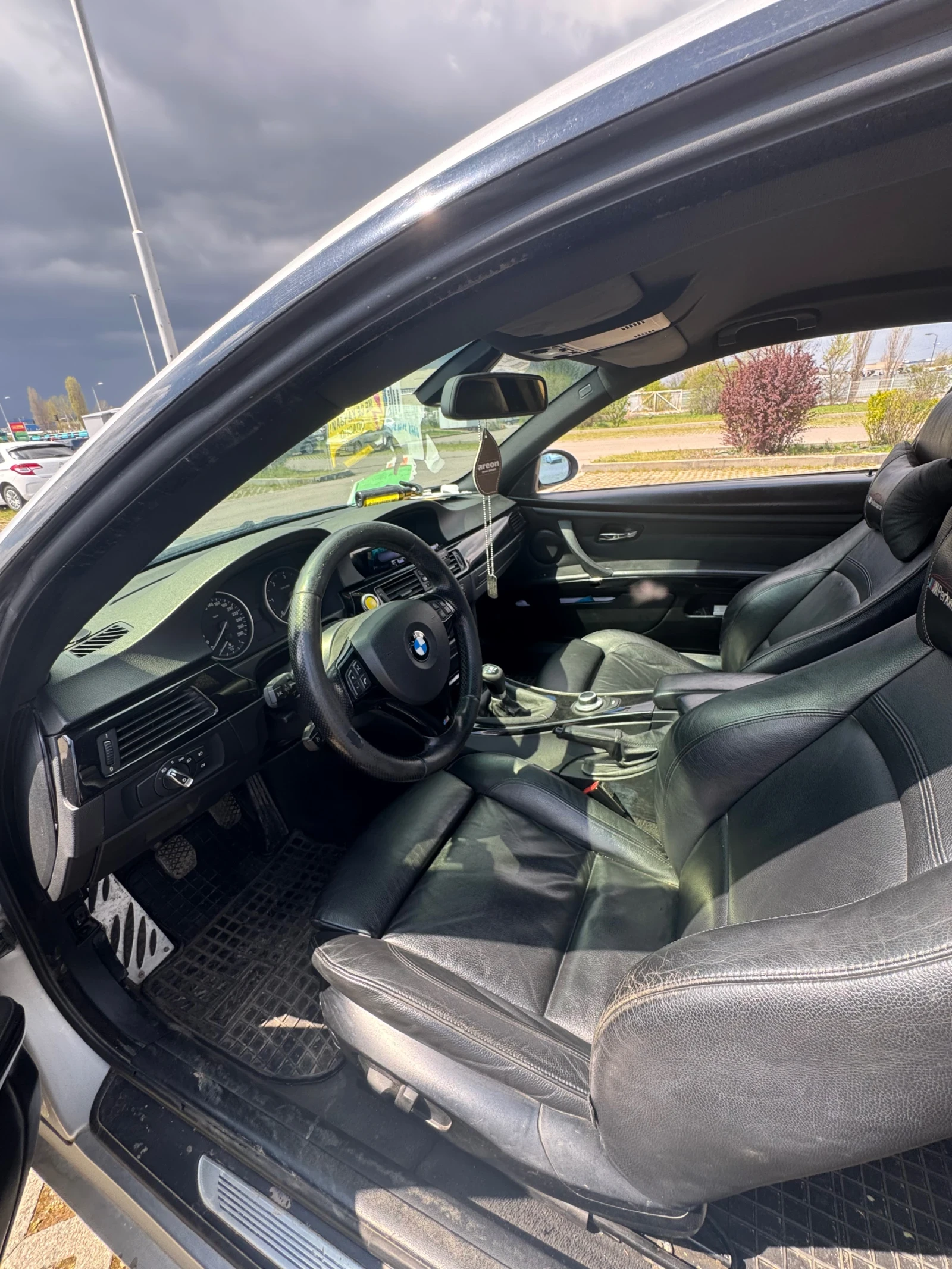 BMW 330, снимка 10 - Автомобили и джипове - 54236095