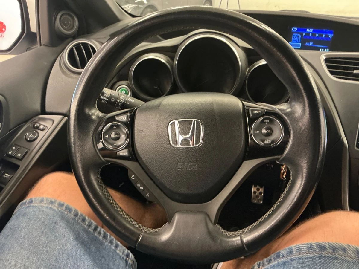 Honda Civic 1.8 Бензин V-tec Sport, снимка 4 - Автомобили и джипове - 55276739