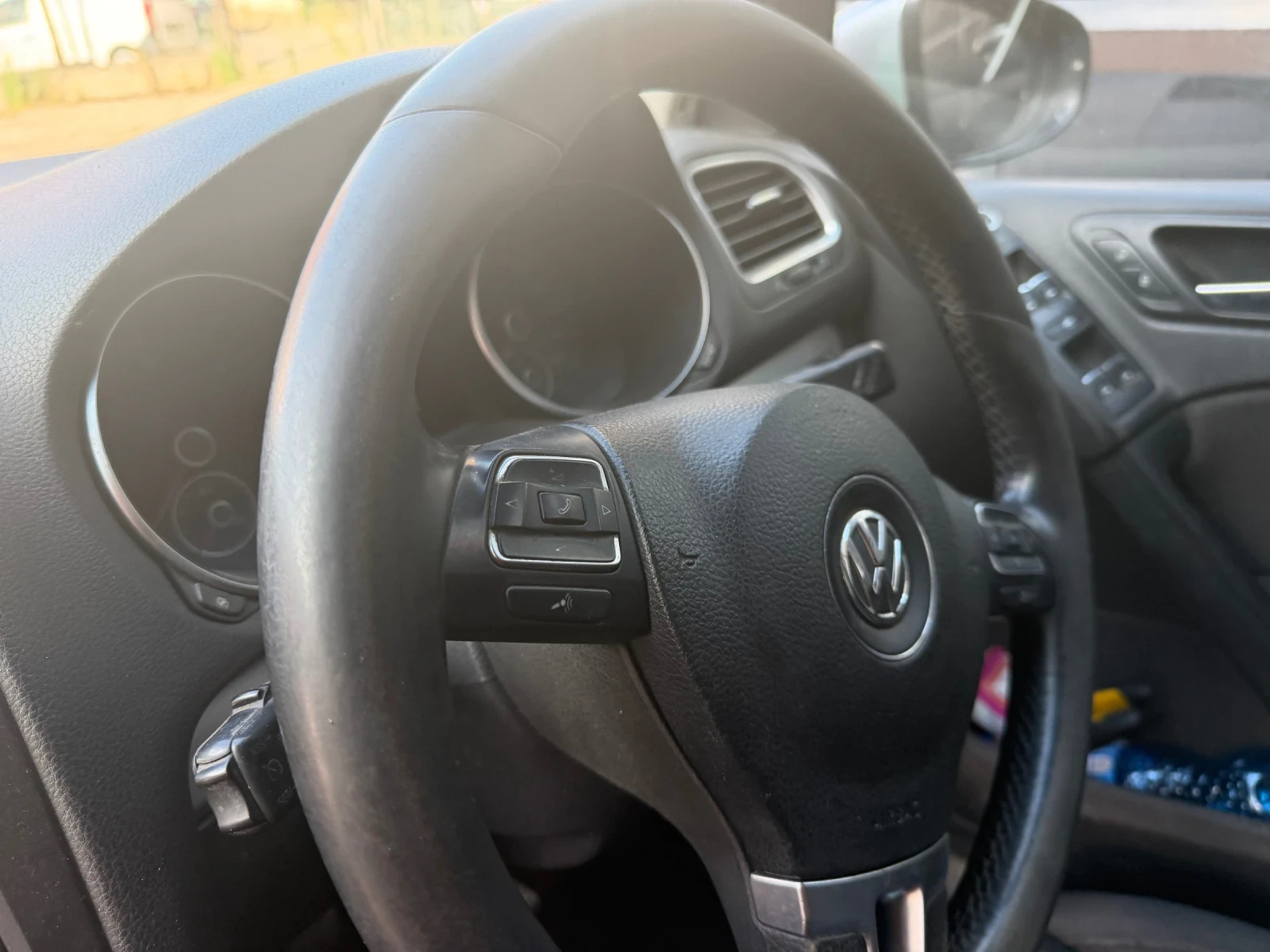 VW Golf 2000/140, снимка 3 - Автомобили и джипове - 55827665