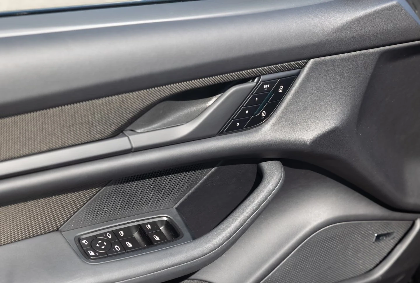 Porsche Taycan GTS SPORT-TURISMO BOSE PANORAMA CHRONO 360-CAM | Mobile.bg � ����������� 14