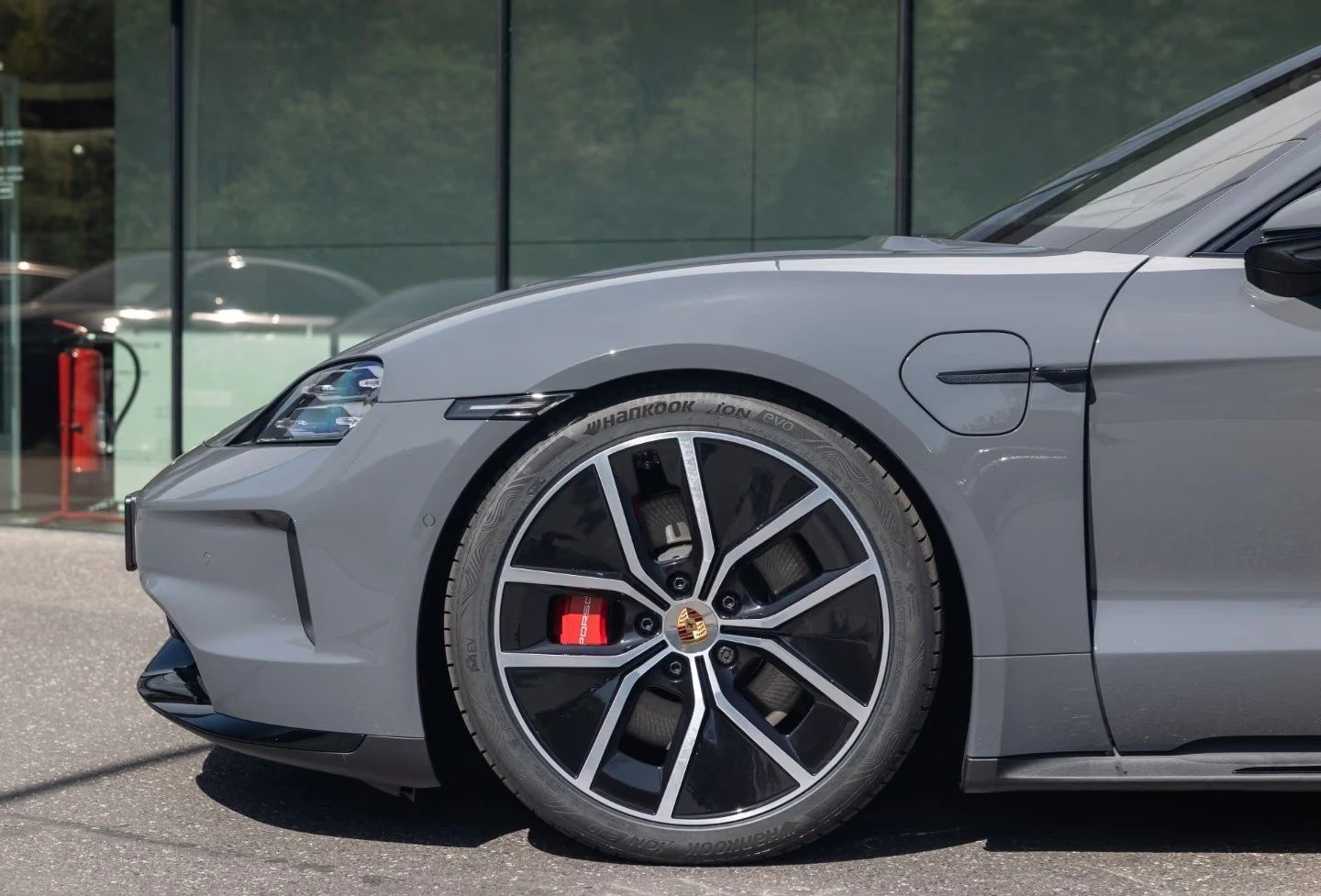 Porsche Taycan GTS SPORT-TURISMO BOSE PANORAMA CHRONO 360-CAM | Mobile.bg � ����������� 5