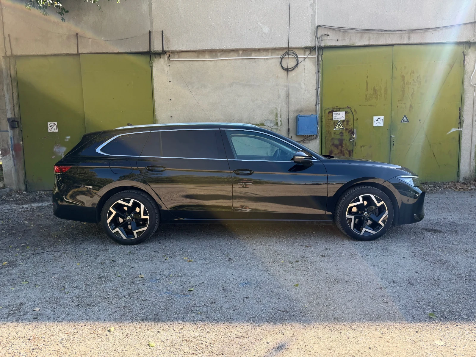VW Passat 2.0TDI DSG, снимка 5 - Автомобили и джипове - 56571372
