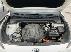 Kia Niro 62kWh* КОЖА С ПОДГРЕВ* НАВИ* ЛЮК* СЕРВ.КНИЖКА , снимка 14