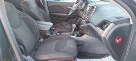 Jeep Cherokee 2.0 M-jet 4x4, снимка 11