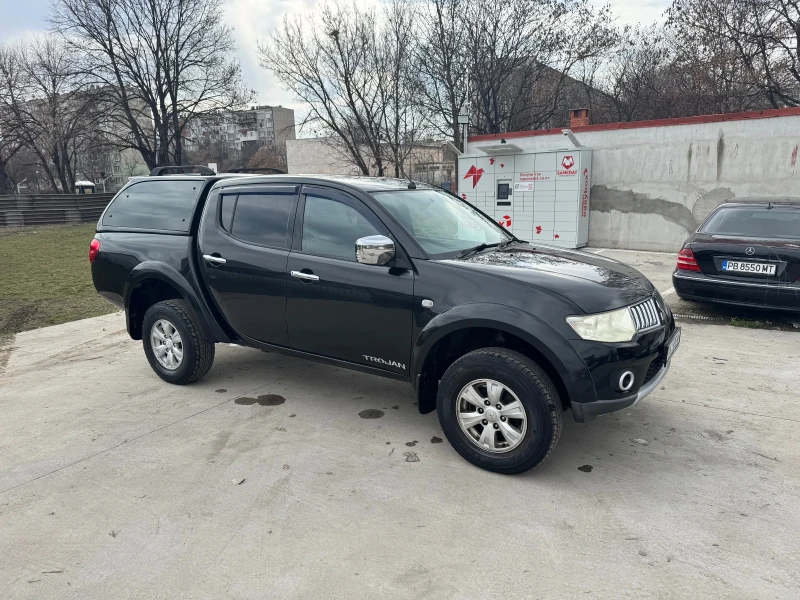 Mitsubishi L200 Mitsubishi L200 Trojan Dcb Di-D 4X4, снимка 2 - Автомобили и джипове - 49225989