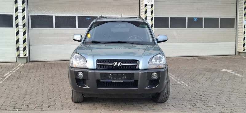 Hyundai Tucson 2.0crdi 141kc 4х4 6скорости  , снимка 2 - Автомобили и джипове - 50356342