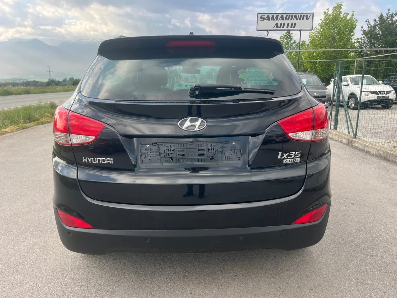 Hyundai IX35 2.0 TDi 4x4 , снимка 5 - Автомобили и джипове - 50396475