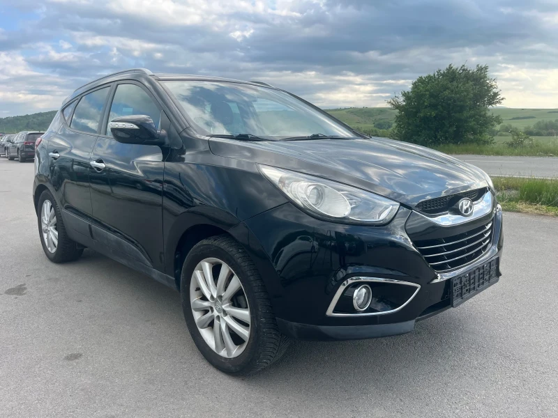 Hyundai IX35 2.0 TDi 4x4 , снимка 4 - Автомобили и джипове - 50396475