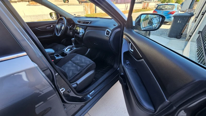 Nissan X-trail 2.5 4x4, снимка 9 - Автомобили и джипове - 52261188