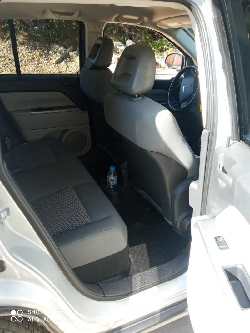 Jeep Compass 2.4 бензин, газ 4* 4, снимка 7 - Автомобили и джипове - 52379165