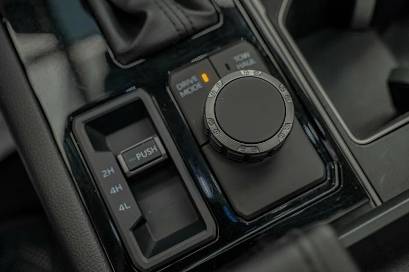 Toyota Tundra Limited/3.5 I-Force/4X4/Камера/Подгрев/Дистроник/П, снимка 13 - Автомобили и джипове - 52627545