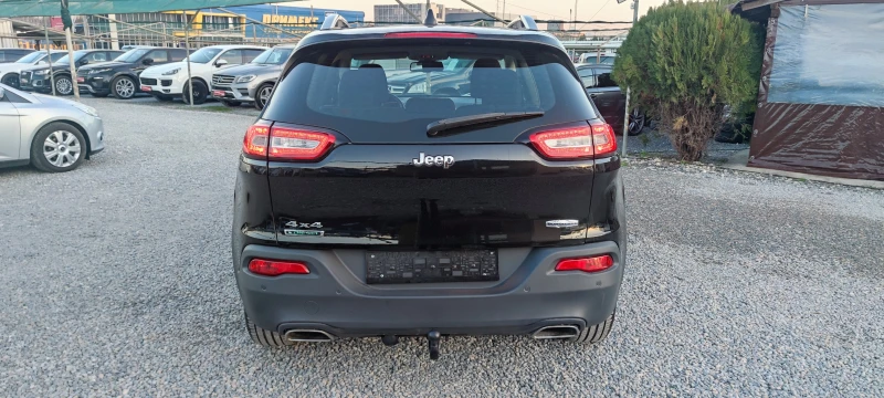 Jeep Cherokee 2.0 M-jet 4x4, снимка 5 - Автомобили и джипове - 52849675