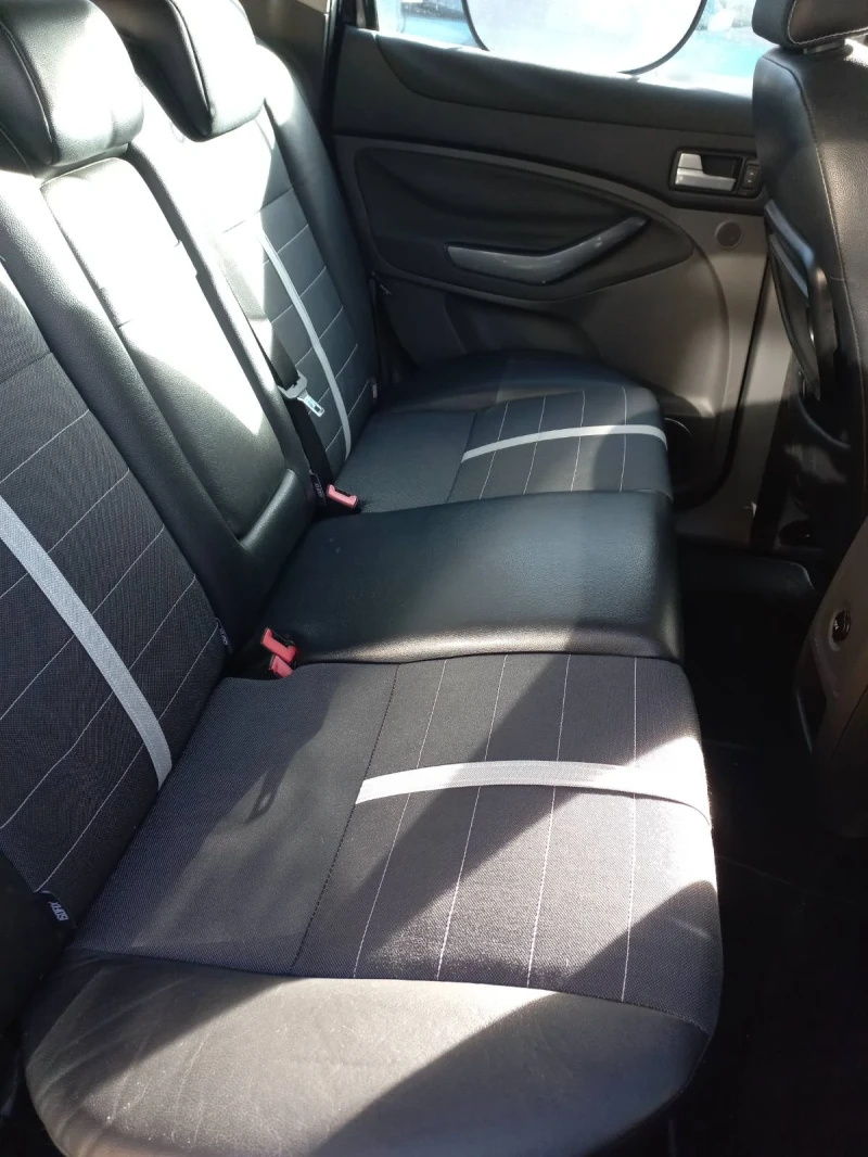 Ford Kuga, снимка 7 - Автомобили и джипове - 53541571