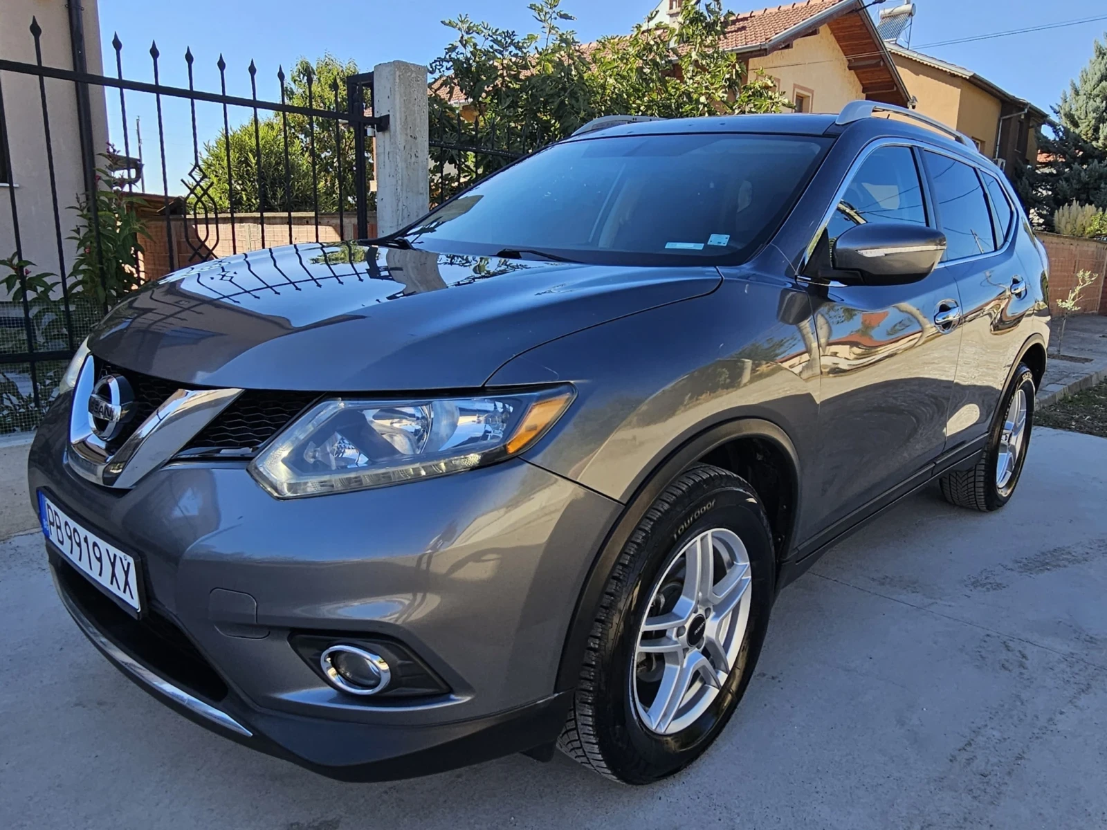 Nissan X-trail 2.5 4x4 - изображение 3