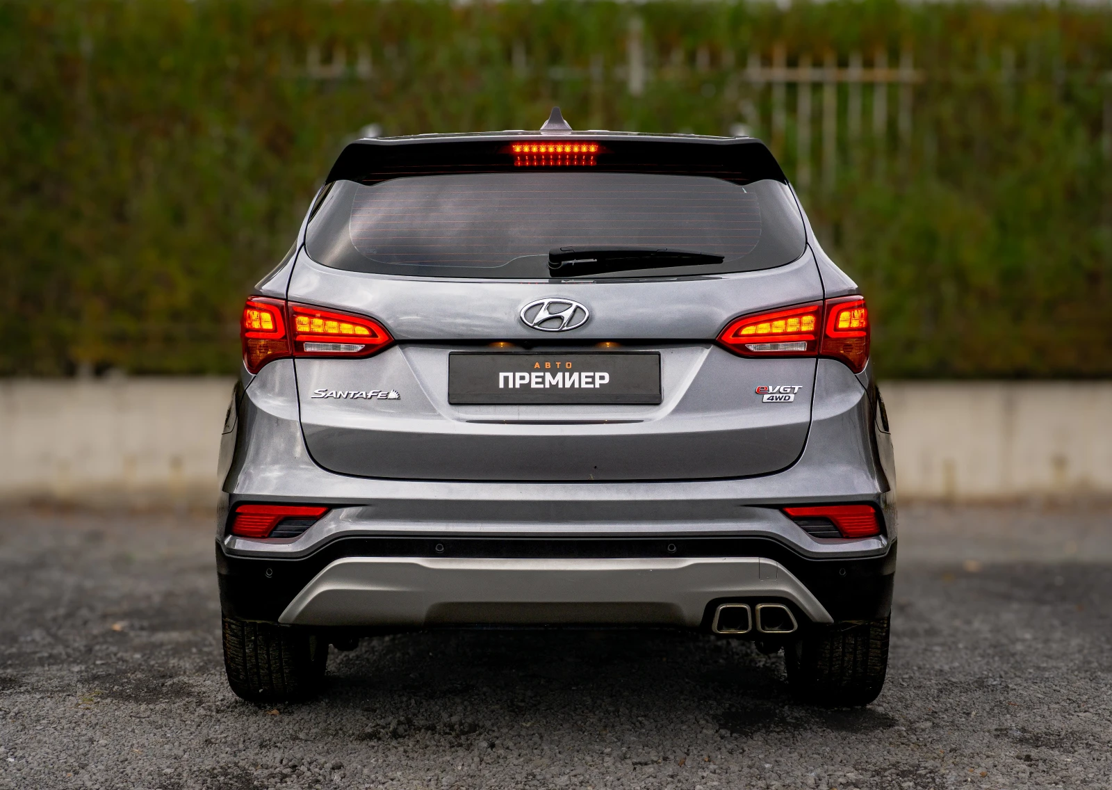 Hyundai Santa fe 2.2 CRDI 4WD-КАТО НОВА-ГАРАНЦИЯ - изображение 5